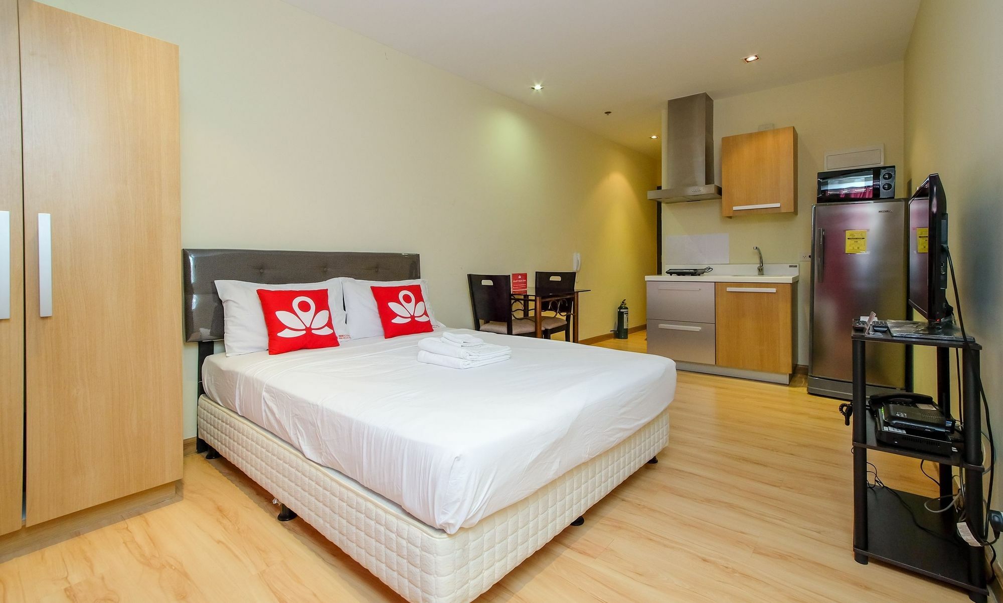 Zen Home Knightsbridge Residences Makati Makati City Buitenkant foto